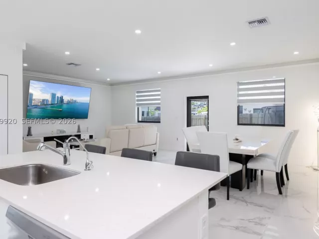 Продажа дома по адресу 11911 SW 239th St - фото 9035487
