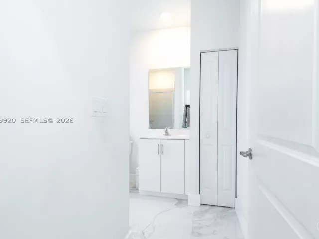 Продажа дома по адресу 11911 SW 239th St - фото 9035495
