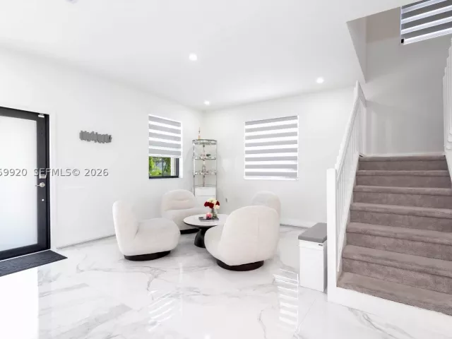 Продажа дома по адресу 11911 SW 239th St - фото 9035480