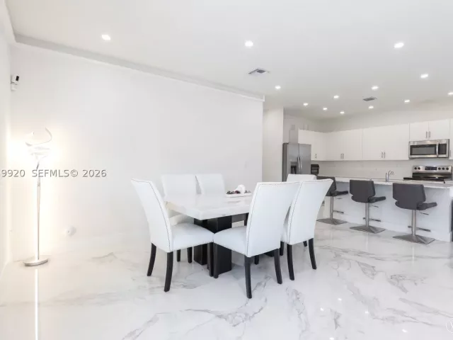 Продажа дома по адресу 11911 SW 239th St - фото 9035484