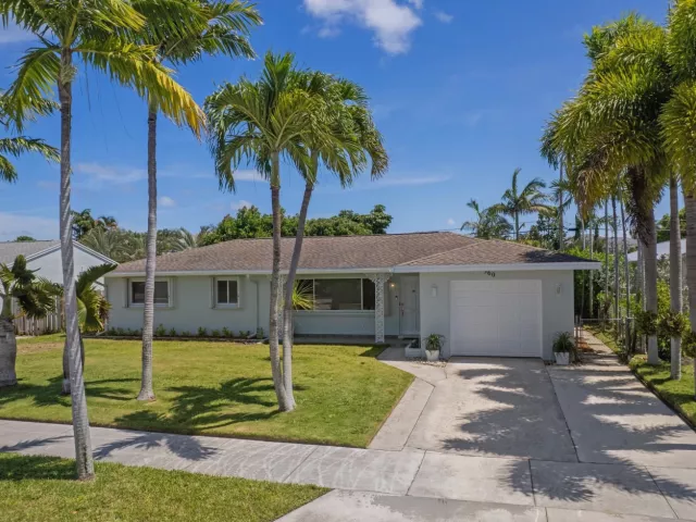 Продажа дома по адресу 360 PALMETTO Street - фото 9034487