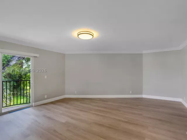 Продажа дома по адресу 2929 SW 18th terrace - фото 9268002