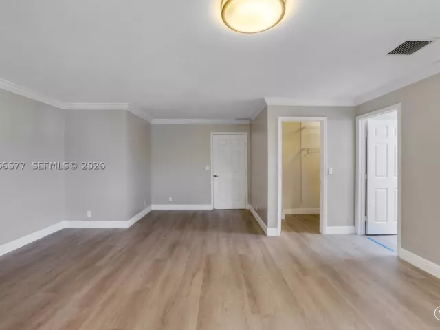 Продажа дома по адресу 2929 SW 18th terrace - фото 9268007