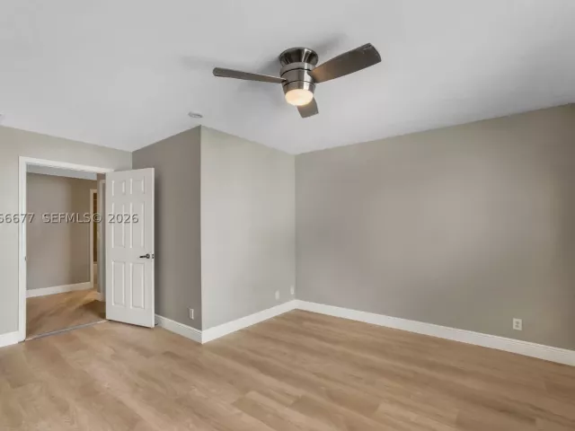 Продажа дома по адресу 2929 SW 18th terrace - фото 9268013