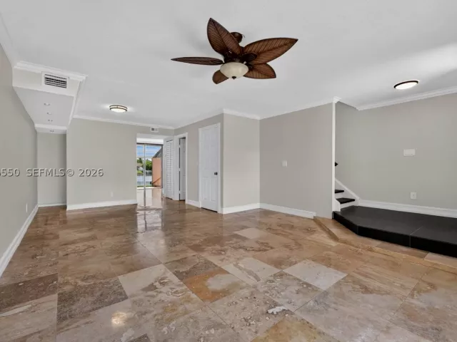 Продажа дома по адресу 1217 NW 122nd Ter - фото 9035352