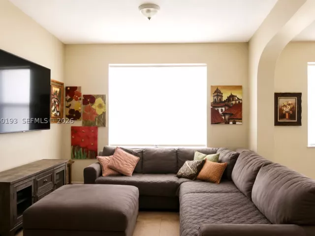 Продажа дома по адресу 16474 SW 84th St - фото 9262747