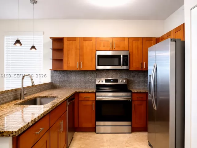 Продажа дома по адресу 16474 SW 84th St - фото 9262749
