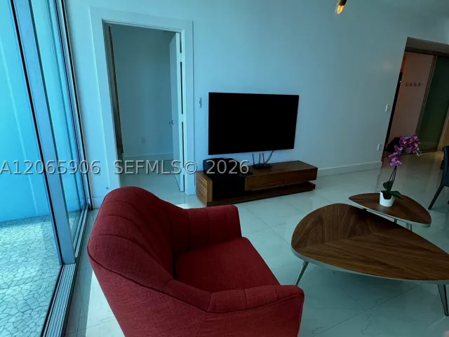 Квартира в аренду номер4410 - фото 9082540