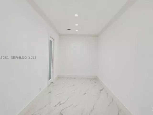 Продажа дома по адресу 12810 Cyprus Rd - фото 9011749