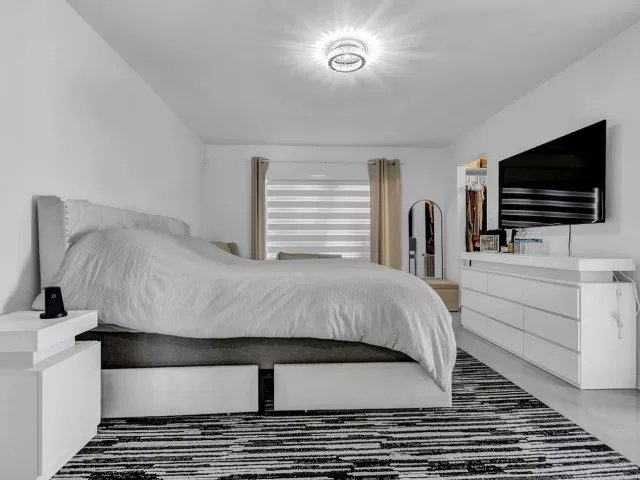 Продажа дома по адресу 21641 SUTTERS Lane - фото 9043872