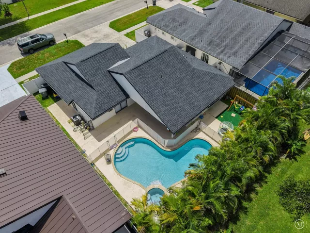 Продажа дома по адресу 21641 SUTTERS Lane - фото 9043857