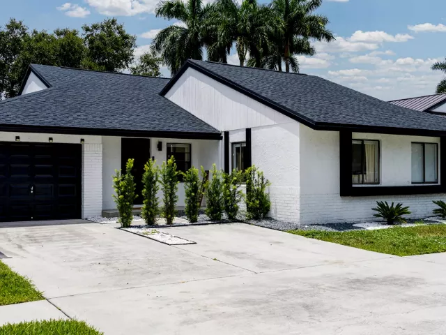 Продажа дома по адресу 21641 SUTTERS Lane - фото 9043891