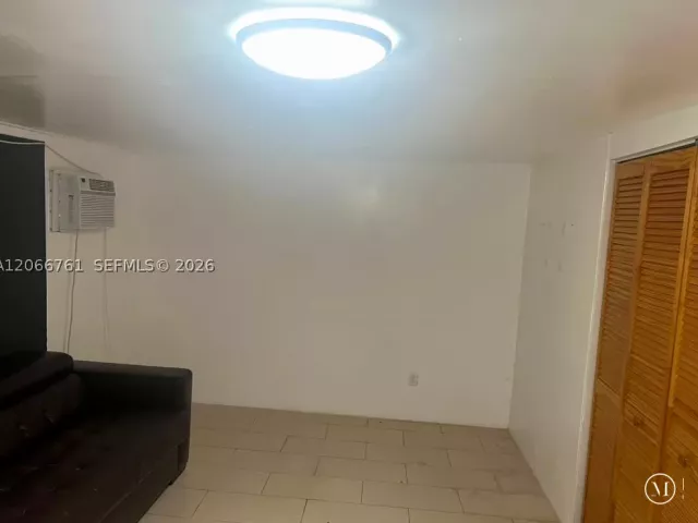Продажа дома по адресу 6841 Atlanta St - фото 9037276