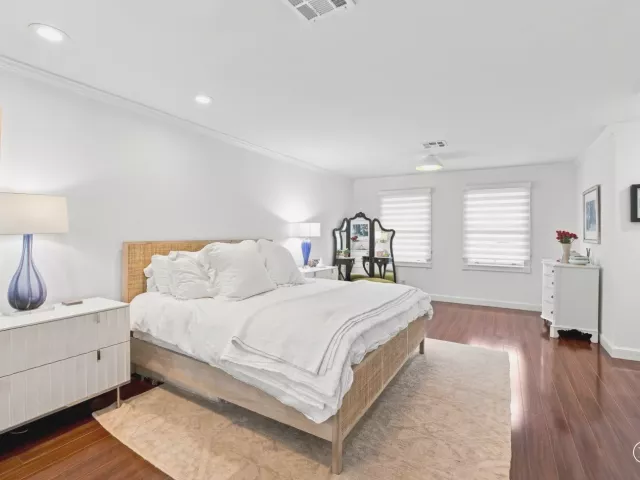 Продажа дома по адресу 5756 NW 39TH Way - фото 9247354