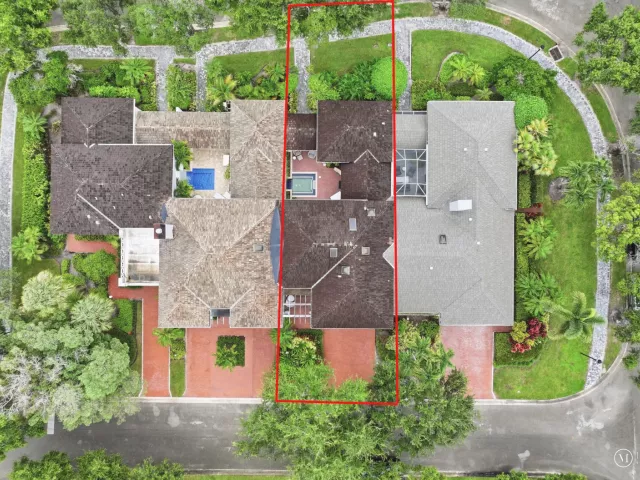Продажа дома по адресу 5756 NW 39TH Way - фото 9247421