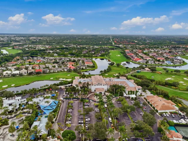 Продажа дома по адресу 5756 NW 39TH Way - фото 9247443