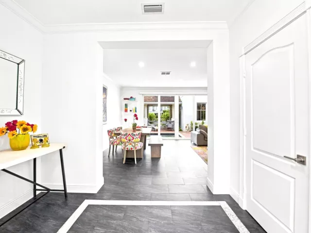 Продажа дома по адресу 5756 NW 39TH Way - фото 9247304