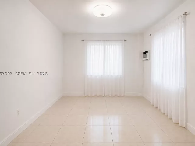 Продажа дома по адресу 2961 NW 173rd Ter - фото 9037736