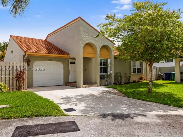 Продажа дома по адресу 2905 Albatross Dr - фото 9038485