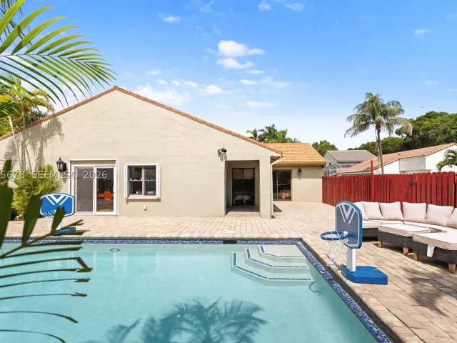 Продажа дома по адресу 2905 Albatross Dr - фото 9038508
