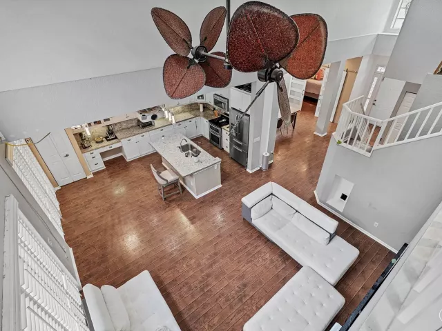Продажа дома по адресу 13555 KILTIE Court - фото 9031661