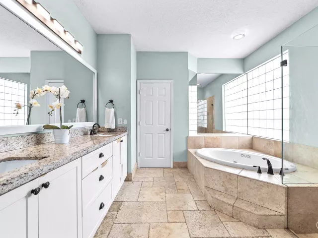 Продажа дома по адресу 13555 KILTIE Court - фото 9031669