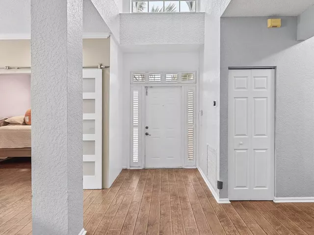 Продажа дома по адресу 13555 KILTIE Court - фото 9031633