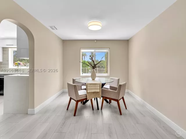 Продажа дома по адресу 1385 NW 192nd Ter - фото 9043922
