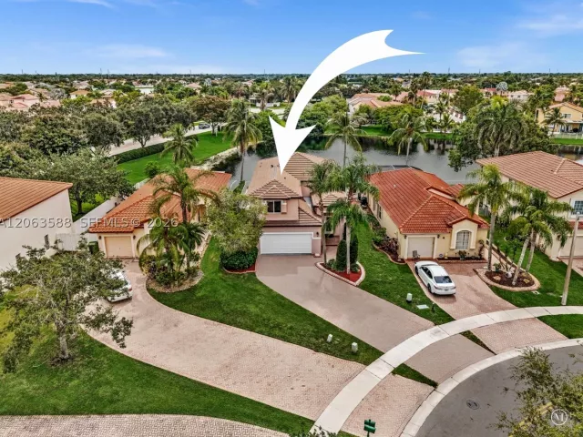 Продажа дома по адресу 1385 NW 192nd Ter - фото 9043960