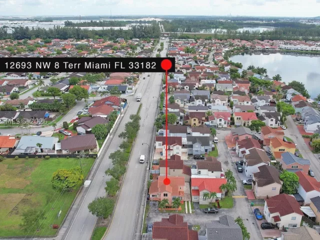 Продажа дома по адресу 12693 NW 8th Ter - фото 9265550