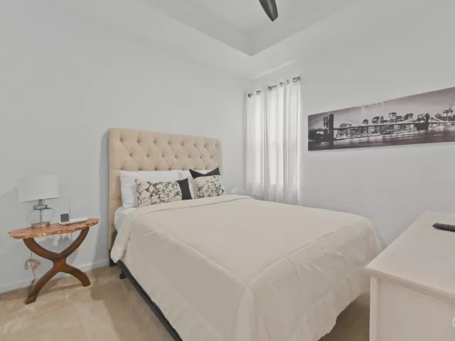 Продажа дома по адресу 355 NW 33RD Lane - фото 9375081