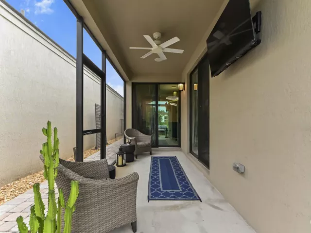 Продажа дома по адресу 355 NW 33RD Lane - фото 9375091