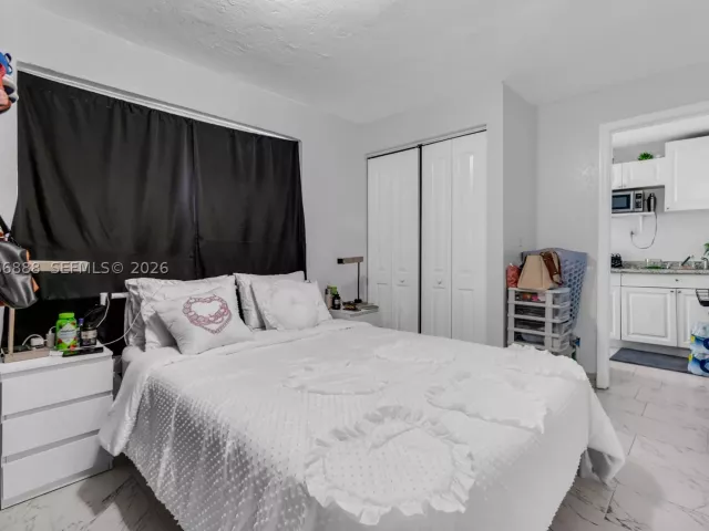Продажа дома по адресу 1490 NE 151st Ter - фото 9065932