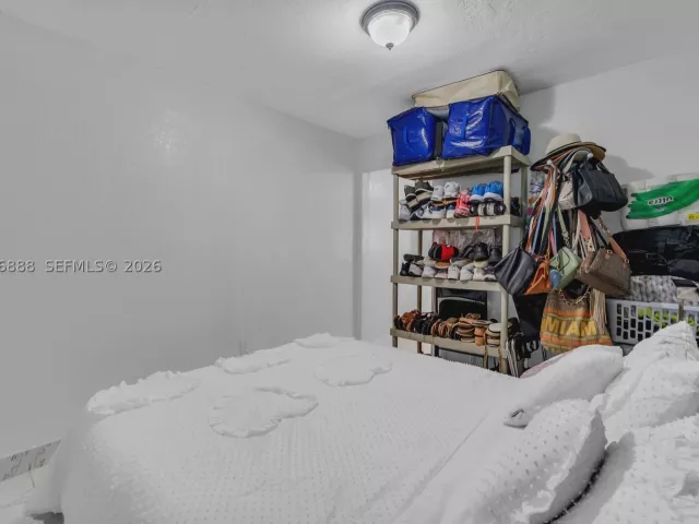 Продажа дома по адресу 1490 NE 151st Ter - фото 9065934
