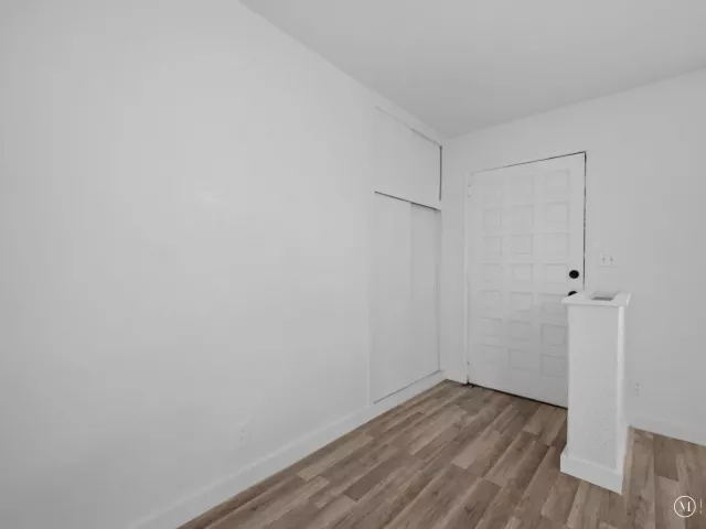 Продажа дома по адресу 6700 Forest Court - фото 9375596
