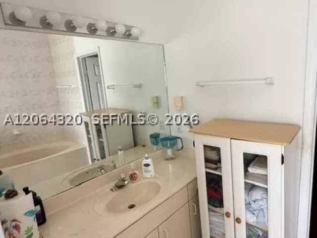 Продажа дома по адресу 13654 SW 124th Ave Rd - фото 9262733