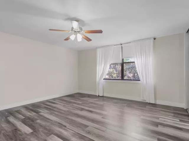 Продажа дома по адресу 3728 Estepona Avenue 15-D-2 - фото 9269809