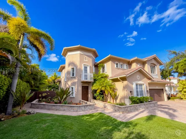 Продажа дома по адресу 11365 NW 68th St - фото 9122066