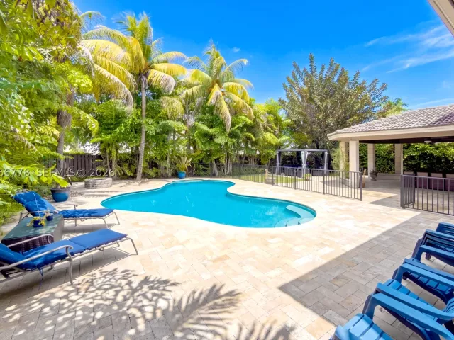 Продажа дома по адресу 11365 NW 68th St - фото 9122068