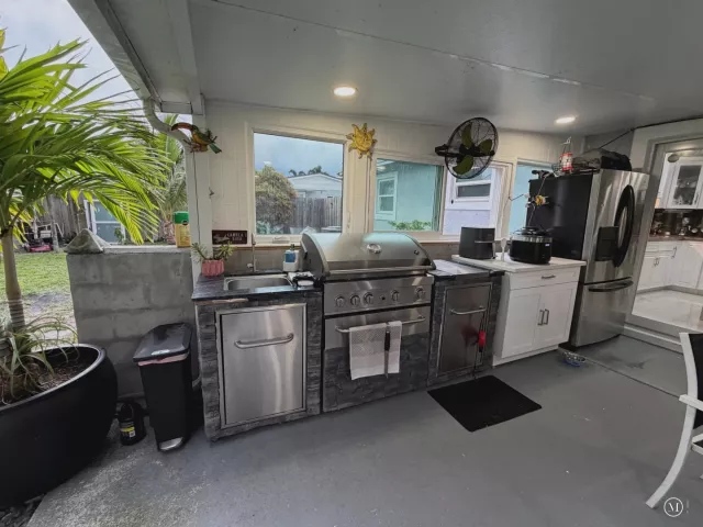 Продажа дома по адресу 3407 TACONIC Drive - фото 9069971