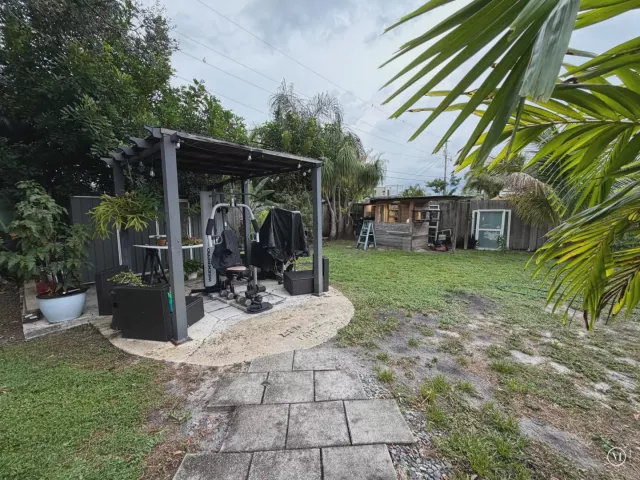 Продажа дома по адресу 3407 TACONIC Drive - фото 9069981