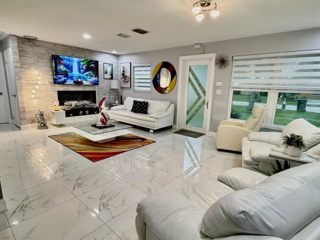 Продажа дома по адресу 3407 TACONIC Drive - фото 9069942