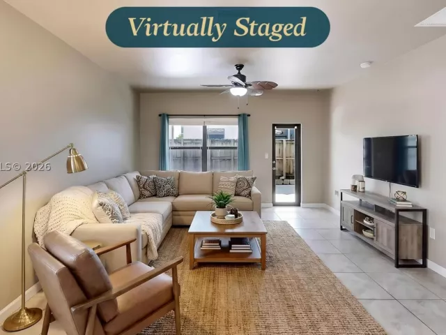 Продажа дома по адресу 729 SE 34th Ave - фото 9072050