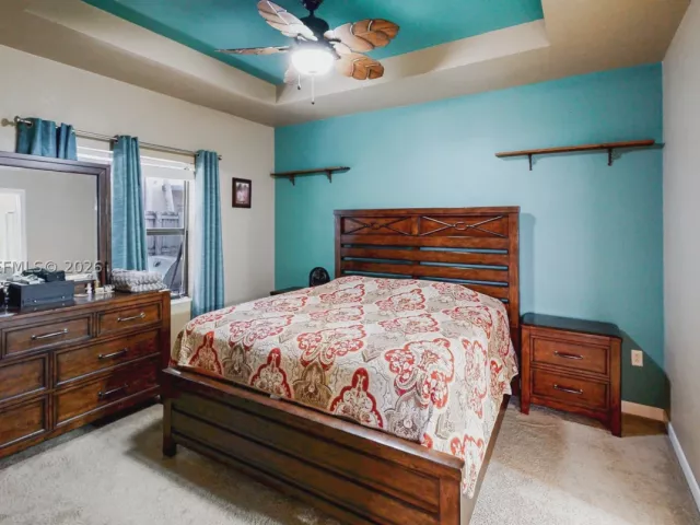 Продажа дома по адресу 729 SE 34th Ave - фото 9072060