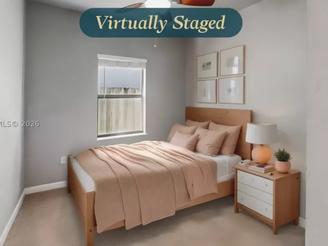 Продажа дома по адресу 729 SE 34th Ave - фото 9072088