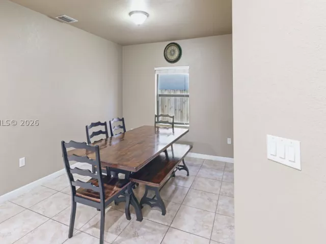 Продажа дома по адресу 729 SE 34th Ave - фото 9072029