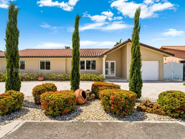 Продажа дома по адресу 14020 SW 38th St - фото 9281548