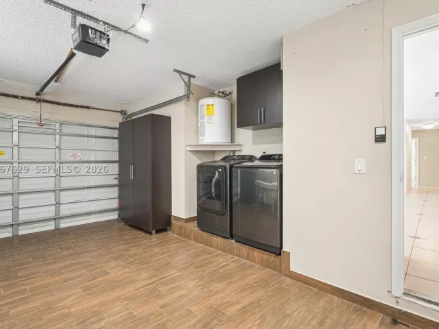 Продажа дома по адресу 14020 SW 38th St - фото 9281584