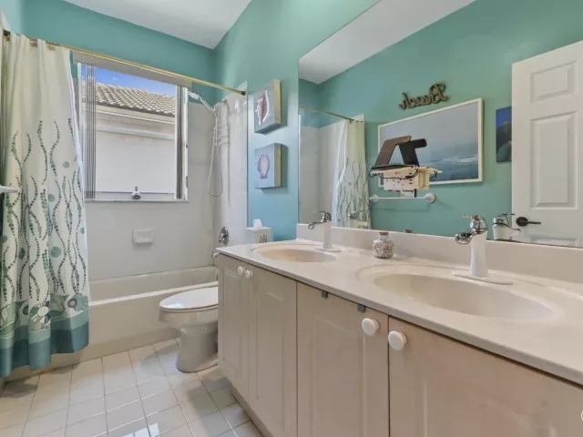 Продажа дома по адресу 4442 ONEGA Circle - фото 9070105