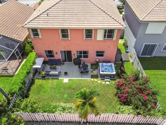 Продажа дома по адресу 4442 ONEGA Circle - фото 9070130